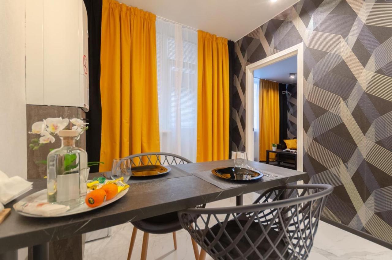 Samira 2 Apartment Kyiv Exterior photo